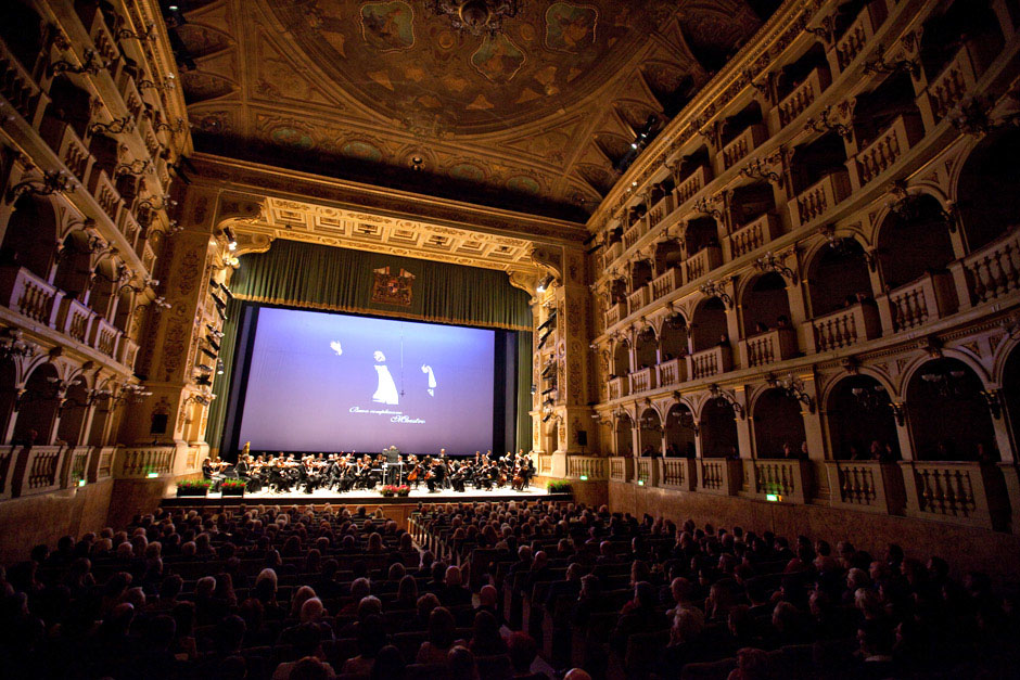 Concerto Buon Compleanno Maestro. Concerto in memoria di Luciano Pavarotti - Teatro Comunale di Bologna